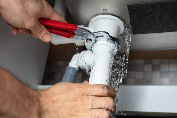 Trusted East Milton, FL Water damage restoration Experts